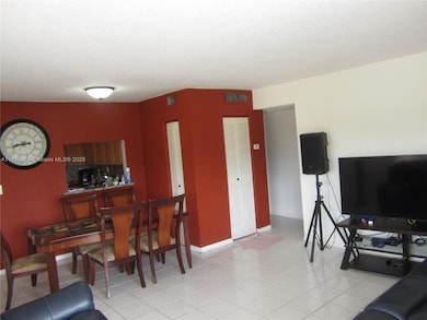 6780 W 2nd Ct unit 304, Hialeah, FL 33012 - photo 3