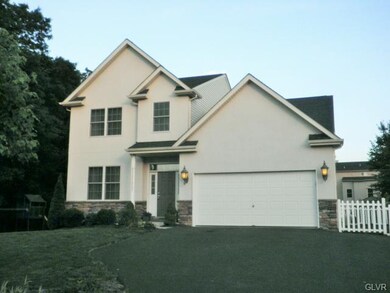 5552 Reid Ln, Allentown, PA 18104 - photo 2