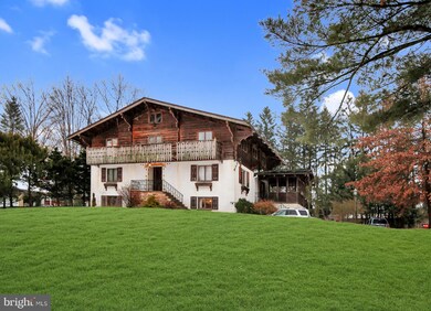 347 Beth Ellen Dr, Lewisburg, PA 17837 - photo 2