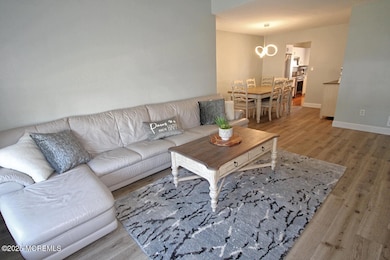 83 Kentucky Way, Freehold, NJ 07728 - photo 5