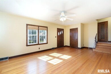 2505 Wilkes Ave, Davenport, IA 52804 - photo 4