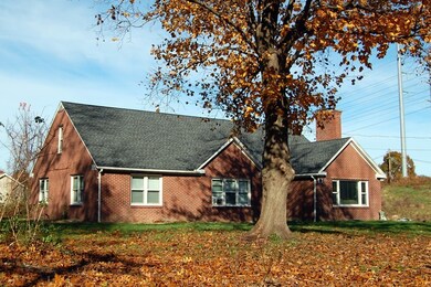 22 Old Pendleton Ave, Chicopee, MA 01020 - photo 4