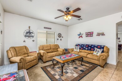 4) FORMAL LIVING