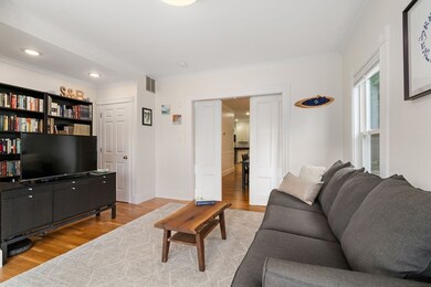 70 Albion St unit 1, Somerville, MA 02143 - photo 4