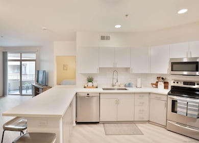 Piazza Palermo unit 329, San Diego, CA 92101 - photo 5