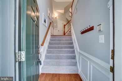 4637 Kemp Ct, Alexandria, VA 22311 - photo 4