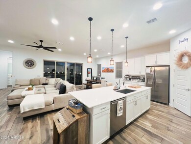 4325 E Austin Dr, Gilbert, AZ 85296 - photo 2