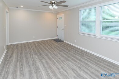 2104 Phillips Rd NW, Huntsville, AL 35810 - photo 4