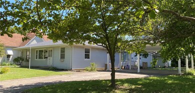 2317 Marshall Ave, Mattoon, IL 61938 - photo 2