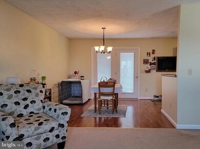 384 Universe Dr, Martinsburg, WV 25404 - photo 5