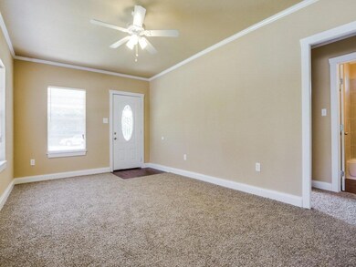 1215 N Elm St, Weatherford, TX 76086 - photo 7
