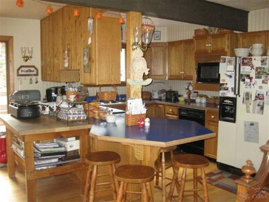 26682 Pine View Rd, Canyon City, OR 97820 - photo 3