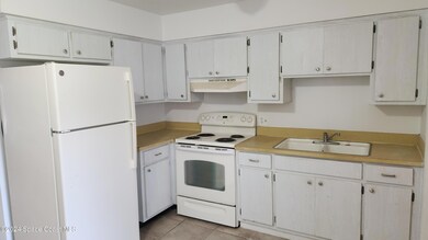 755 Lunar Lake Cir, Cocoa, FL 32926 - photo 7