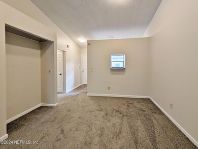 7635 Indian Lakes Dr unit 3, Jacksonville, FL 32210 - photo 5