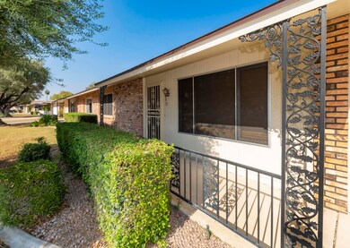 18641 N Conestoga Dr, Sun City, AZ 85373 - photo 2