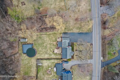 51 Spring Rd, Schenectady, NY 12302 - photo 5