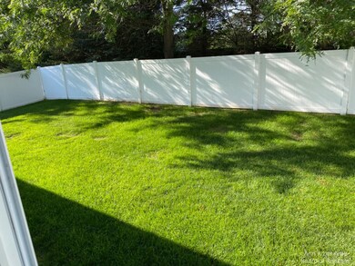 8118 Cypress Cir unit 125, Dexter, MI 48130 - photo 4