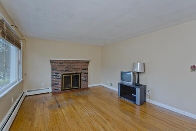 34 Glenn St, Three Rivers, MA 01080 - photo 3