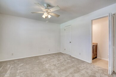 2478 Dianne Dr Cocoa FL 32926-large-015-