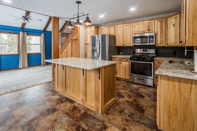 7609ColumbusRd-77