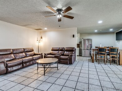 6209 S 116th East Ave, Broken Arrow, OK 74012 - photo 6