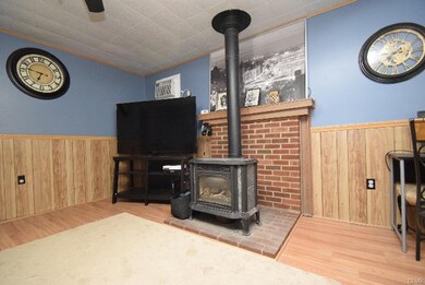 535 Minor St, Emmaus, PA 18049 - photo 4