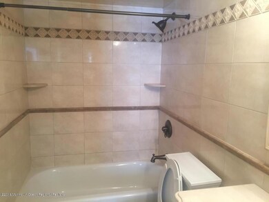 20151113195621988501000000-o