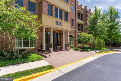 1781 Chain Bridge Rd unit 207, McLean, VA 22102 - photo 4