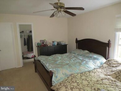 3064 Winter Pine Ct, Fairfax, VA 22031 - photo 7