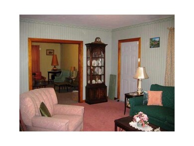 248 Orchard St, Woonsocket, RI 02895 - photo 6