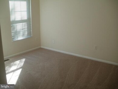 14141 Angelton Terrace, Burtonsville, MD 20866 - photo 7