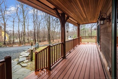 25 Sullivan Blvd, Oxford, MA 01540 - photo 4