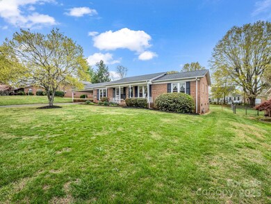 1309 Briarcliff Rd, Shelby, NC 28152 - photo 4