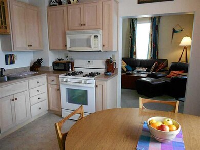 Kitchen. Huge custom maple eat-in-kitchen