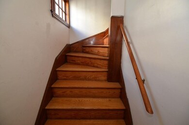 9 Wicklow Ave unit 2, Medford, MA 02155 - photo 2