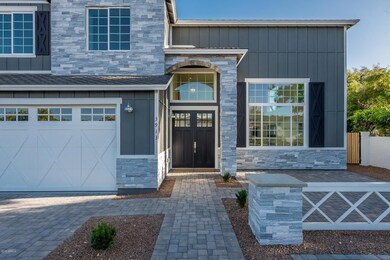 3913 E Devonshire Ave - MLS-6