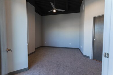 576 E Third St unit 211, Lexington, KY 40508 - photo 7