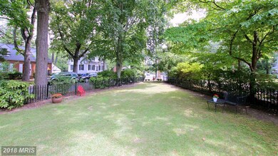 4606 Calvert Rd, College Park, MD 20740 - photo 4