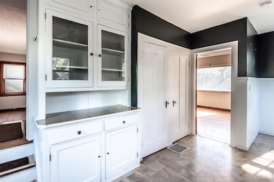 2234 Quatman Ave, Cincinnati, OH 45212 - photo 4