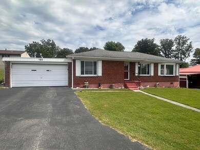 160 Riner Ave, Oak Hill, WV 25901 - photo 2