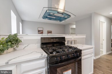 3415 Dupont Ave, Baltimore, MD 21215 - photo 4