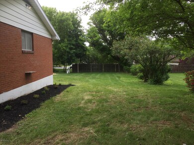 1204 Bayberry Rd, Pen Argyl, PA 18072 - photo 4