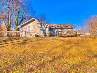 118 S Pecan St, Bristow, OK 74010 - photo 4