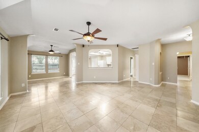 4825 E Columbary Dr, Rosenberg, TX 77471 - photo 6