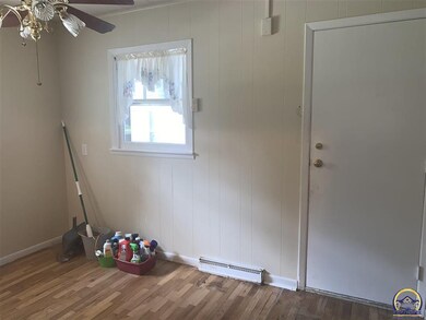 659 SW MacVicar Ave, Topeka, KS 66606 - photo 6