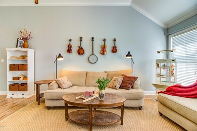 14251 Oak View Cir (7)