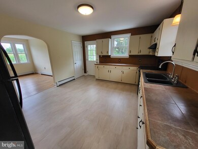 228 Warm Spring Rd, Chambersburg, PA 17202 - photo 7