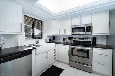 4062 Belair Ln unit 10, Naples, FL 34103 - photo 4