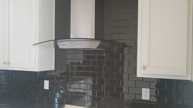 Tile backsplash