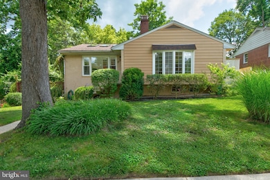 5302 Flanders Ave, Kensington, MD 20895 - photo 2